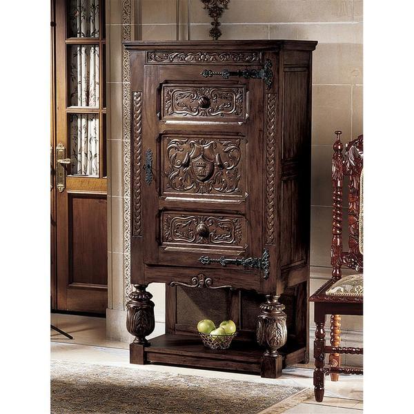 Design Toscano Coat of Arms Gothic Revival Armoire AF4546